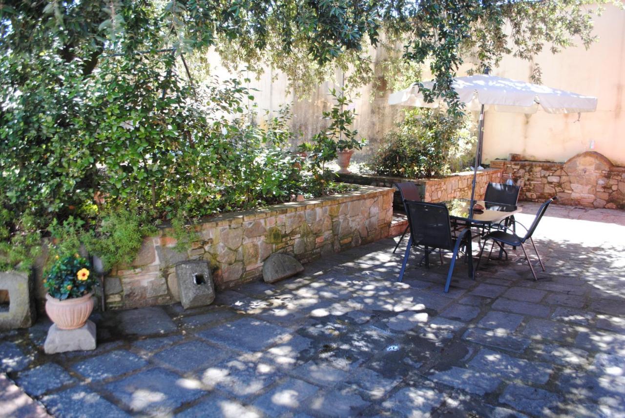 Agriturismo Fattoria Di Malavolta Firenze Kültér fotó
