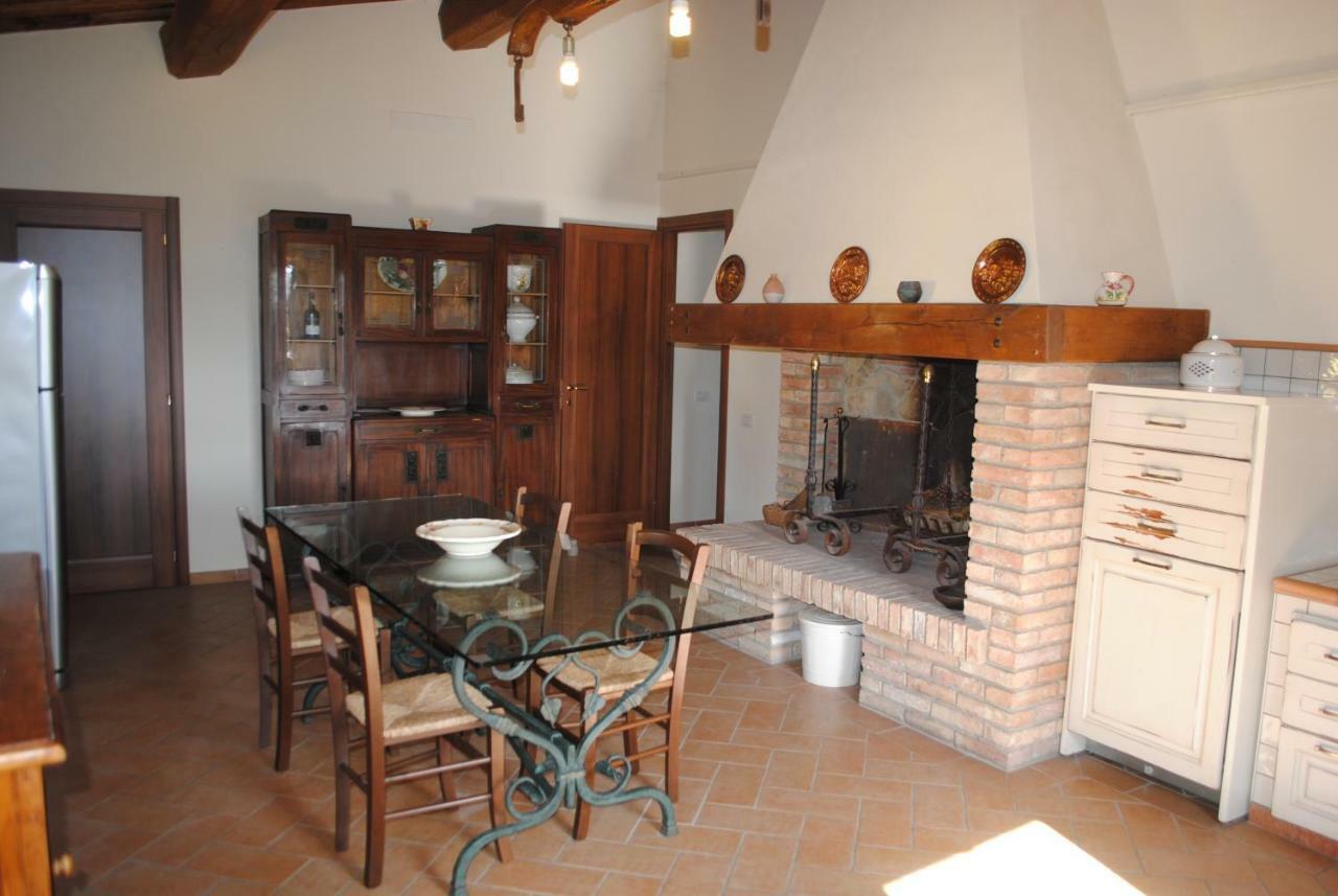 Agriturismo Fattoria Di Malavolta Firenze Kültér fotó