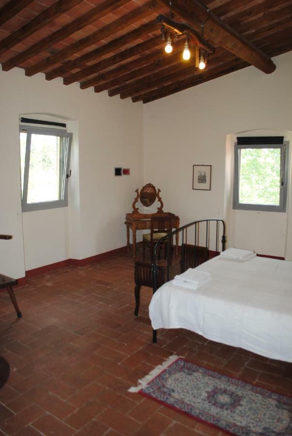 Agriturismo Fattoria Di Malavolta Firenze Kültér fotó